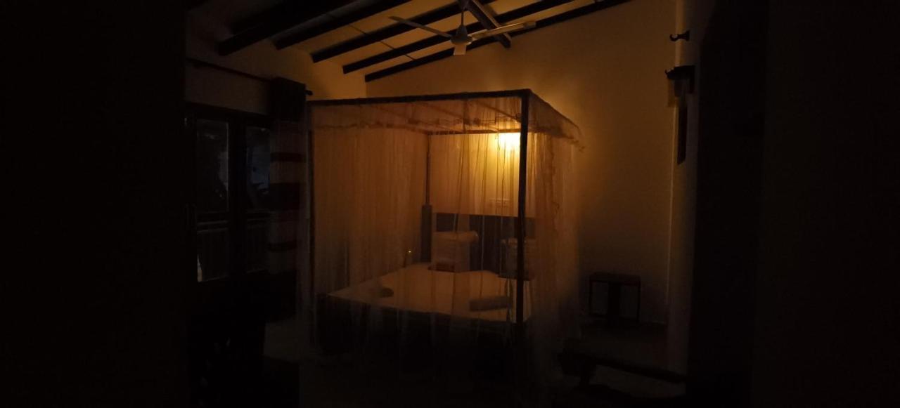 Turtle Lamp Hotel อูนาวาตูนา ภายนอก รูปภาพ