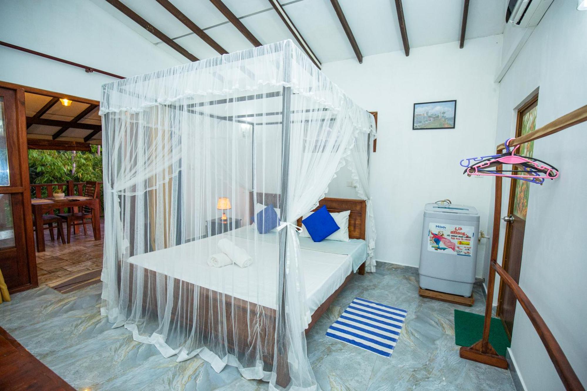 Turtle Lamp Hotel อูนาวาตูนา ภายนอก รูปภาพ